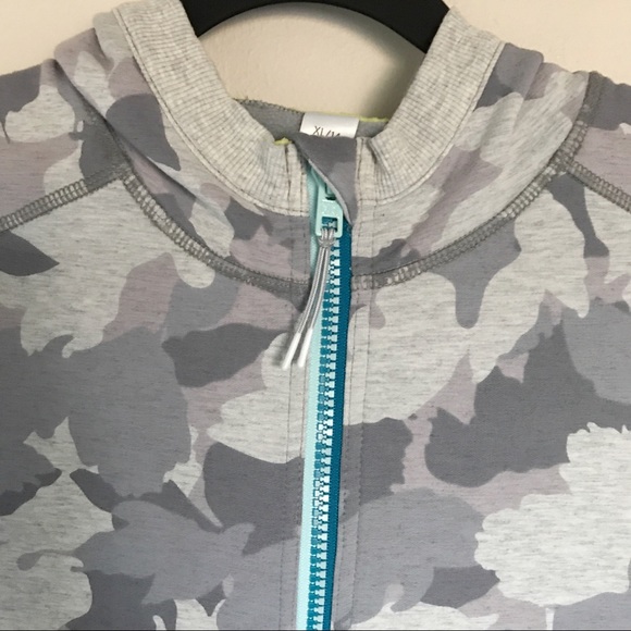 Athleta Girl Camouflage Zip Up Hoodie Girls XL 14 - Picture 2 of 12
